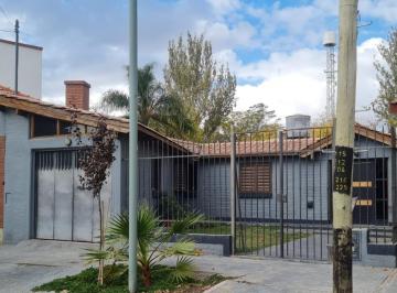 Casa de 4 ambientes, Godoy Cruz · Acl Propiedades - Alquiler "Casa" Godoy Cruz