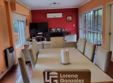 Casa · 216m² · 5 Ambientes · 2 Cocheras · Casa en Venta, Ruta 26, Maq. Savio Escoabar.