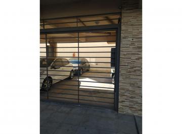 Garage · 12m² · Venta Cochera Doble Semicubierta