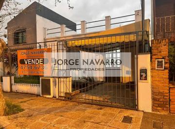 Casa · 92m² · 3 Ambientes · 1 Cochera · Casa - Villa Ballester