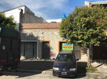 Casa de 5 ambientes, Liniers · Casa 5 Amb 2 Patios, Terraza y Quincho. Liniers