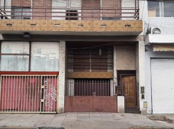 Local comercial , Floresta · Local/galpon 90 m² Mas Entrepiso, 2 Baños S/ Av