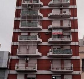 Departamento · 40m² · 2 Ambientes · Departamento 2 Ambientes con Balcon, 40 m², Barrio de Flores, Caba.