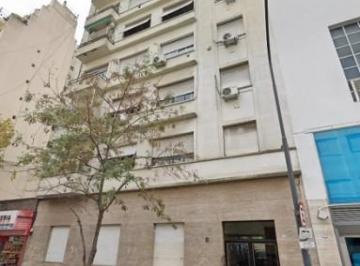 Departamento · 85m² · 3 Ambientes · Departamento de 3 Ambientes con Dependencia de Servicio, 1o Piso, Barrio de Once.