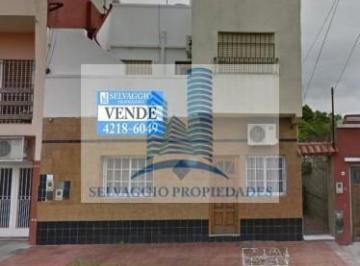 PH · 80m² · 4 Ambientes · PH Al Frente de 4 Ambientes, 80 m², Totalmente Independiente.