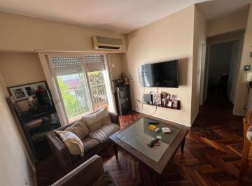 Departamento de 3 ambientes, Parque Chacabuco · Caba - Venta Depto 2 Dorm.