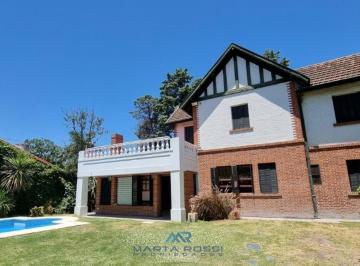 Casa · 288m² · 6 Ambientes · 2 Cocheras · Casa en Venta Ituzaingo Sur