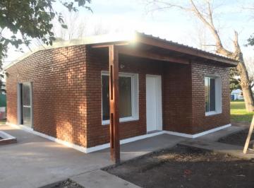 Casa de 2 ambientes, Alvear · Casa en La Carolina - Alvear