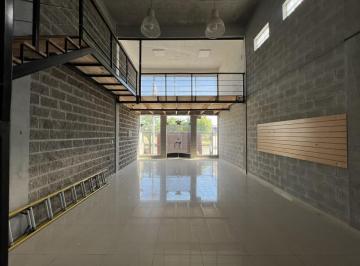 Local comercial · 210m² · Venta de Local en Castelar Oportunidad