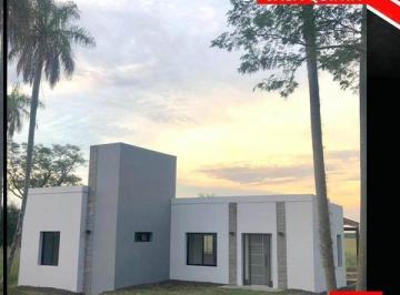 Casa · 170m² · 3 Ambientes · Hermosa Casa a Estrenar Bº Luque Santa Ana