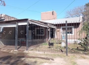 Casa de 4 ambientes, Pilar · Casa a Cincuenta Mtr. de Panamericana Km 54,5 Pilar