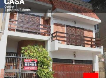 Casa · 401m² · 4 Ambientes · 2 Cocheras · Casa en Pleno Centro de La Ciudad