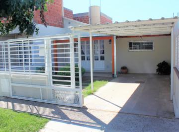 Casa de 5 ambientes, Córdoba · Casa con Renta en Barrio Boulevares de Horizonte