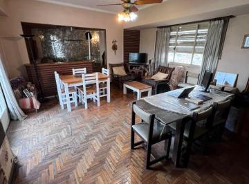Departamento · 80m² · 4 Ambientes · Departamento de 4 Ambientes Unico por Precio! - Parque Avellaneda
