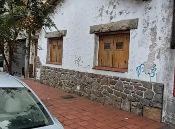 Casa de 5 ambientes, Mar del Plata · Vendo Casa en La Perla: 4 Dorm.: Oportunidad. Apto Credito.