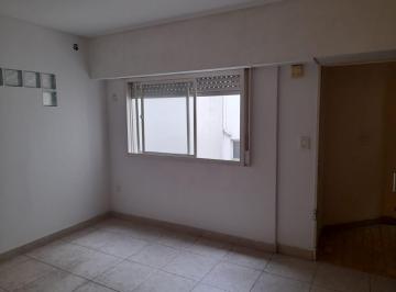 Departamento de 2 ambientes, Lanús · Dpto. 2 Amb. con Balcon o (Sin Balcon) - Centrico