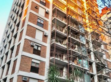 Departamento de 4 ambientes, San Isidro · Acassuso. Lindo Depto 4 Amb, con 2 Baños, Cocina Comedor. Cochera Cub y Baulera