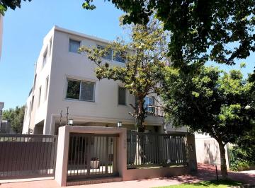 Casa de 6 ambientes, San Isidro · Casa 6 Ambientes en Venta en Martinez