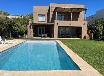 Casa 270m² Alquiler Temporal Troncos del Talar · Lindísima Casa en Alq Temporal Enero con Año Nuevo! 3 Dorm. (Todos con Cama Doble) y Playroom