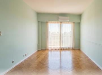 parque-centenario-venta-departamento-3-ambientes · Departamento de 3 Ambientes en Venta en Parque Centenario