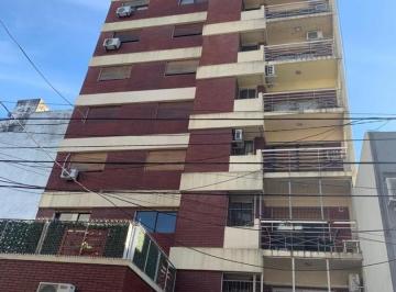 Departamento · 117m² · 4 Ambientes · 1 Cochera · Avell Centro 4 Ambientes con Balcón Terraza y Cochera