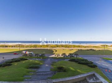 Foto1 · Alquiler Apartamento Tres Dorm. Torre Lobos Playa Brava