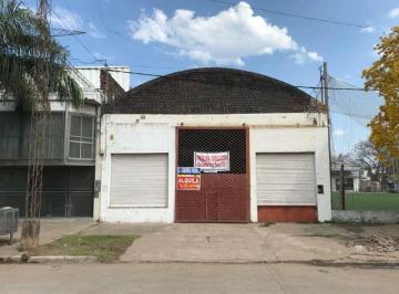 Local comercial · 425m² · Locales - a La Calle - Macrocentro, Resistencia