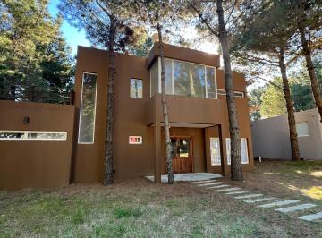 FRENTE · Casa en >alquiler - Costa Esmeralda - Sector Senderos 1 Lote 178 - 6 Pax