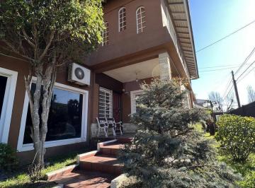 Casa · 370m² · 5 Ambientes · 1 Cochera · Casa - Ramos Mejia Norte