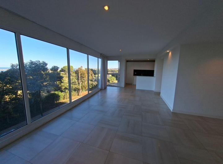 Departamento · 130m² · 4 Ambientes · 2 Cocheras