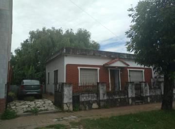 Casa · 100m² · 3 Ambientes · 1 Cochera · Casa - Bella Vista