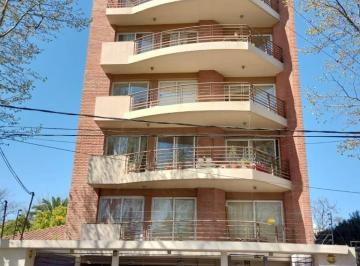 Departamento de 4 ambientes, Esteban Echeverría · Venta - Departamento Semipiso C/cochera - 4 Ambientes - Monte Grande - Apto Credito