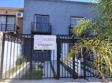 Casa · 80m² · 3 Ambientes · 1 Cochera · Venta Duplex en Escobar