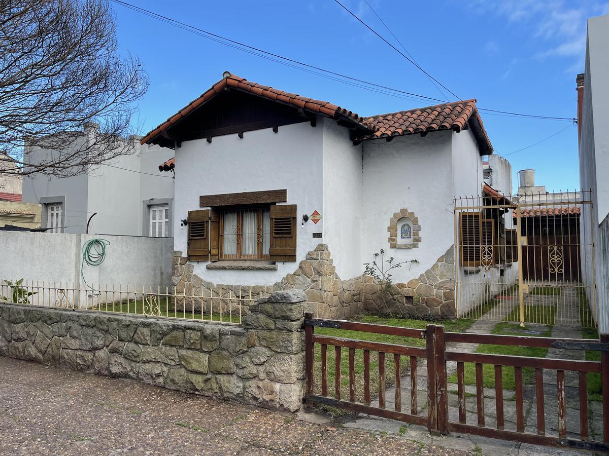 Casa a estrenar 209m² en La Perla Sur