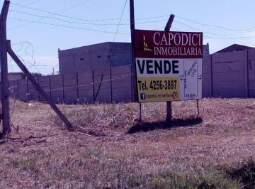 Terreno , Berazategui · Venta de Lote 14 X 44. Baldío. en Berazategui