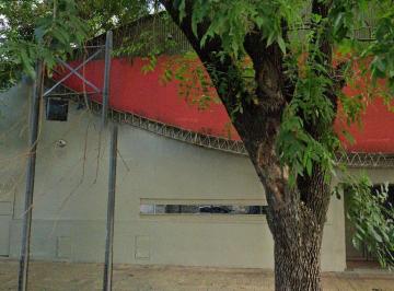 Local comercial · 750m² · Local en Venta en 46/13 y 14 La Plata - Alberto Dacal Propiedades