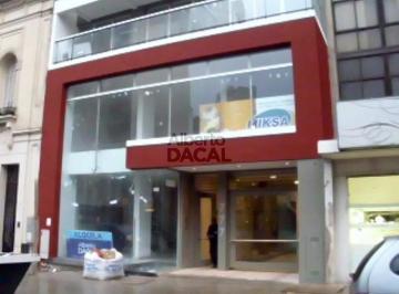 Local comercial · 130m² · 2 Ambientes · Local en Venta en 47/10 y 11 La Plata - Alberto Dacal Propiedades