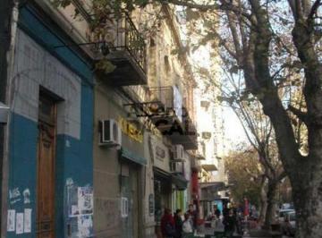 Local comercial · 200m² · 4 Ambientes · Local en Venta en Diag. 74/47 La Plata - Alberto Dacal Propiedades