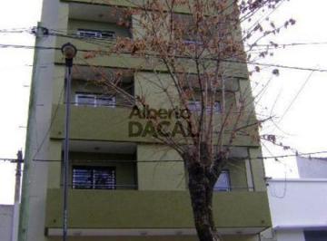 Departamento · 45m² · 2 Ambientes · 1 Cochera · Departamento en 65/19 y 20 La Plata - Alberto Dacal Propiedades
