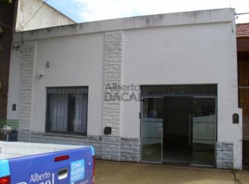 Casa · 177m² · 8 Ambientes · Casa en 70/5 y 6 La Plata - Alberto Dacal Propiedades