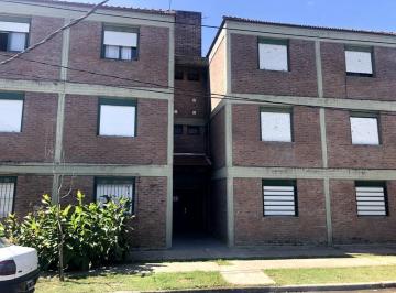 Departamento · 50m² · 3 Ambientes · 1 Cochera · Departamento en Venta en 31 Esq. 495 Manuel B Gonnet - Alberto Dacal Propiedades