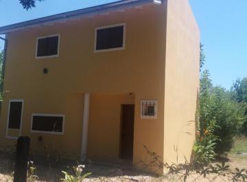 Casa · 70m² · 2 Ambientes · Casa en Venta en 29 E/ 443 y 444 City Bell - Alberto Dacal Propiedades