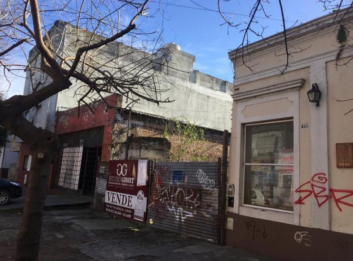 Terreno · 1147m²