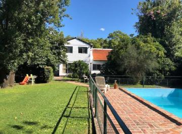 Casa · 200m² · 6 Ambientes · 2 Cocheras · Casa en Venta en 14/490 y 492 Manuel B Gonnet - Alberto Dacal Propiedades