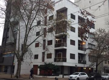 Departamento · 100m² · 5 Ambientes · 2 Cocheras · Departamento - La Plata