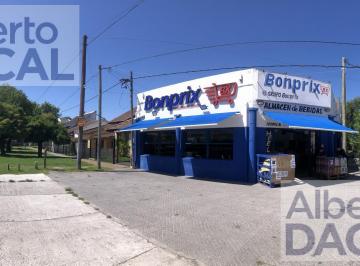 Local comercial · 237m² · 3 Ambientes · Local - City Bell