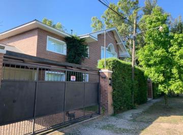 Casa · 340m² · 6 Ambientes · 2 Cocheras · Casa - Venta - Villa Elisa