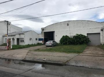 Depósito · 700m² · 2 Ambientes · Galpón - La Plata