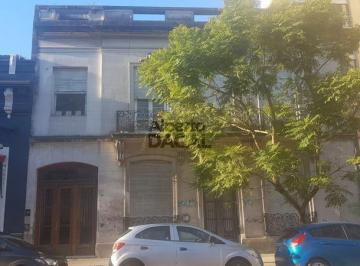 PH · 130m² · 7 Ambientes · Departamento - La Plata