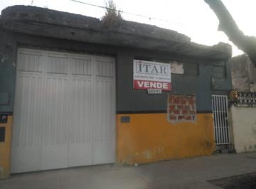 Bodega-Galpón · 341m² · 1 Ambiente · Galpón en Venta de 392 m² Ubicado en Villa Soldati